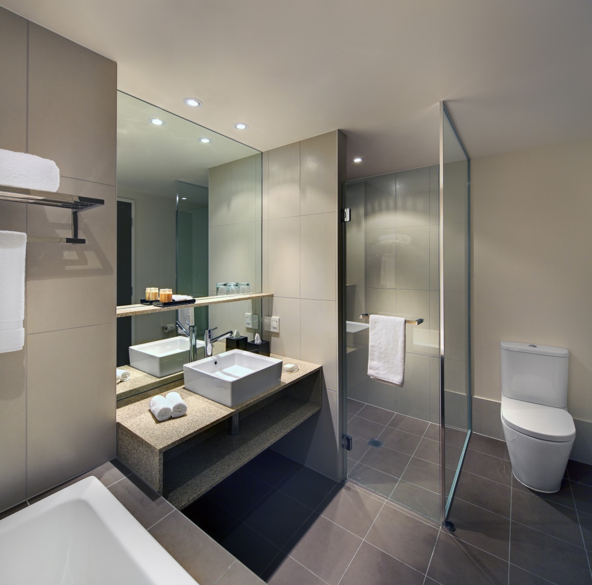 Pullman Adelaide HomeGalleryPremiumDeluxe Bathroom